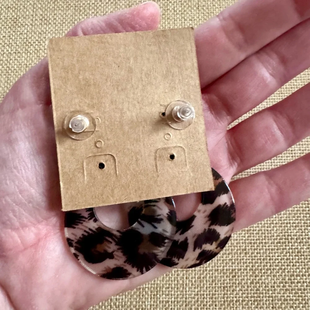 Plunder Leopard Print and Gold Earrings - Picture 4 of 5